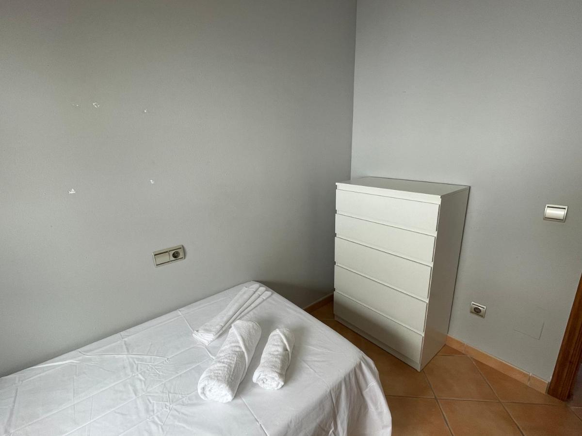 Apartamento En Edificio Albaida, Garaje Y Piscina *